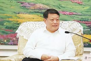 Bảo Định Dung Đại đối với Trác Nhĩ từng gặp phải tranh luận penalty, chủ tịch khóc lóc kể lể 